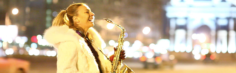 Saxophonistin Bilder Natalie Marchenko