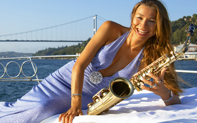 Saxophonistin Bilder Natalie Marchenko