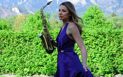 Saxophonistin Bilder Natalie Marchenko